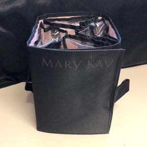 Mary Kay travel roll up hanging makeup organizer
